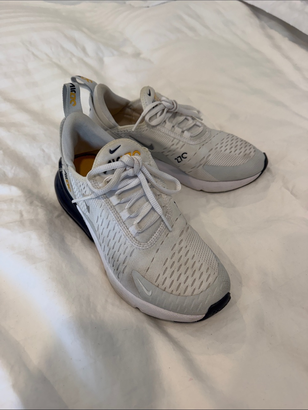 Nike AIR270 Sneakers White with Navy & Yellow Accents